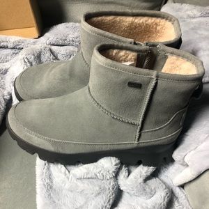 Ugg Palomar Waterproof Shoes NEW